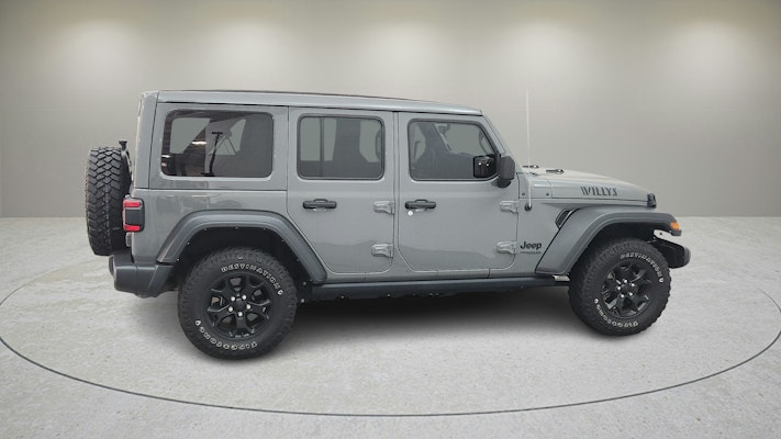 2022 Jeep Wrangler Unlimited Willys photo 10