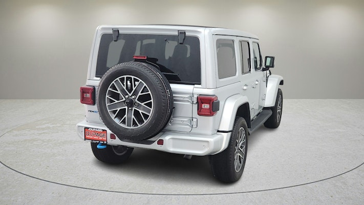 2022 Jeep Wrangler Unlimited Sahara High Altitude 4xe photo 9